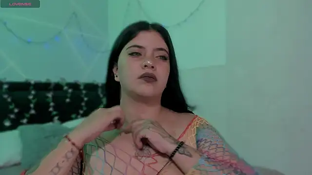 Alexa Espinoza online show from 28, 4, 2026