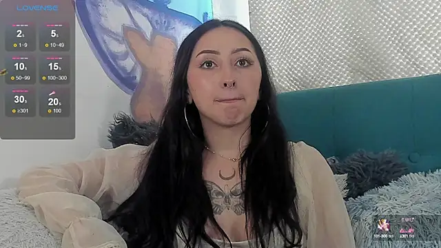 Snapshot of v1cky_ chatting on 10, 1, 2025 v1cky online show from 10, 1, 2025