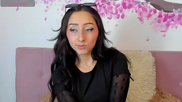 Snapshot of v1cky_ chatting on 7, 2, 2025 v1cky online show from 7, 2, 2025