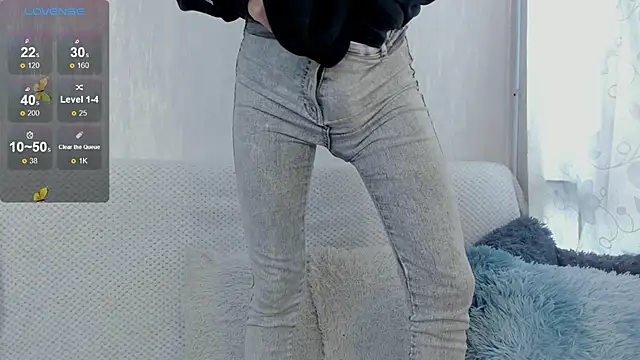 Snapshot of v1cky_ chatting on 21, 2, 2025 v1cky online show from 21, 2, 2025