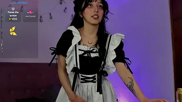 Snapshot of v1cky_ chatting on 1, 11, 2025 v1cky online show from 1, 11, 2025