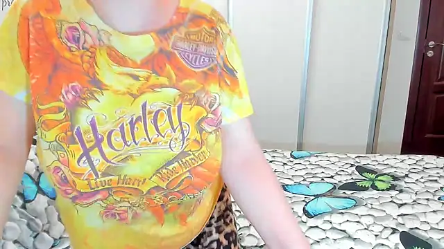 Snapshot of Adelamilfsex chatting on 19, 4, 2026 Adelamilfsex online show from 19, 4, 2026