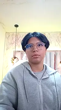 Snapshot of Emmapark_ chatting on 2, 3, 2025 Emmapark online show from 2, 3, 2025
