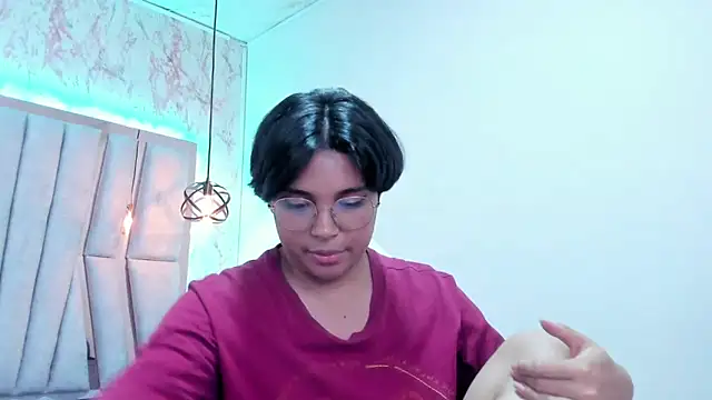 Snapshot of Emmapark_ chatting on 5, 3, 2025 Emmapark online show from 5, 3, 2025