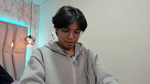 Snapshot of Emmapark_ chatting on 21, 3, 2025 Emmapark online show from 21, 3, 2025