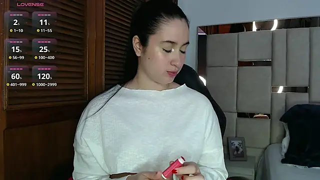 Snapshot of sofiaduque_26 chatting on 14, 12, 2024 sofiaduque 26 online show from 14, 12, 2024