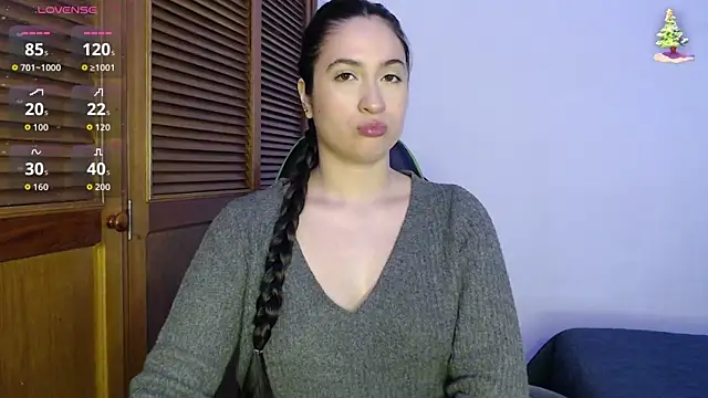 Snapshot of sofiaduque_26 chatting on 17, 11, 2025 sofiaduque 26 online show from 17, 11, 2025