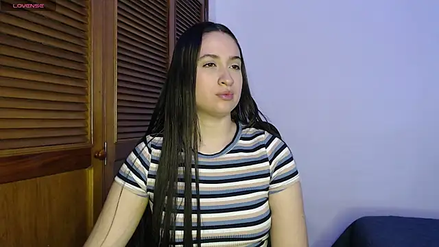 Snapshot of sofiaduque_26 chatting on 21, 11, 2025 sofiaduque 26 online show from 21, 11, 2025