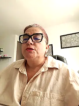 Snapshot of MARIANMILLS__ chatting on 22, 3, 2025 MARIANMILLS   online show from 22, 3, 2025