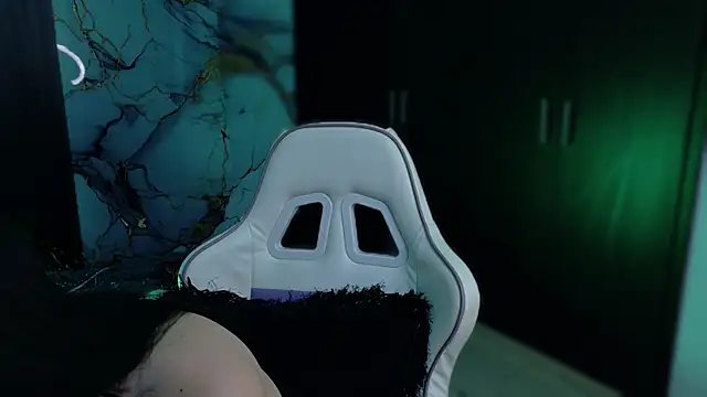 Madison Jackson online show from 23, 9, 2025