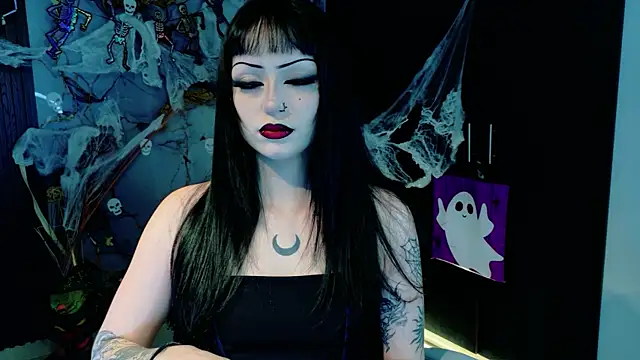 Madison Jackson online show from 30, 10, 2025