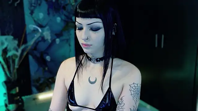 Madison Jackson online show from 14, 11, 2025