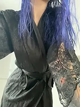 Snapshot of Erotic_Synth_Goddess chatting on 31, 12, 2024 Erotic Synth Goddess online show from 31, 12, 2024