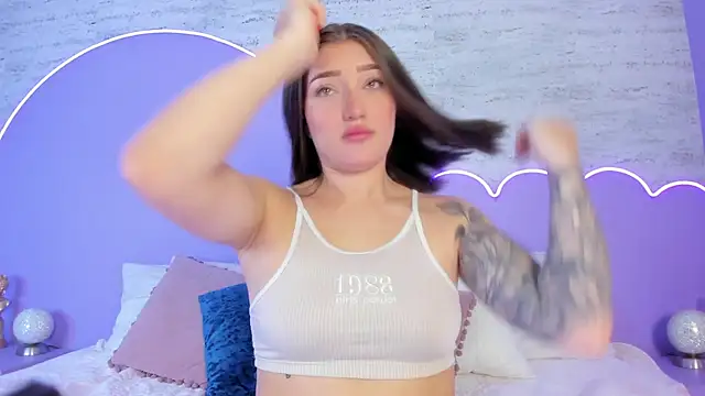 Giaa Ross online show from 25, 11, 2025