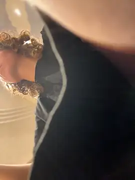 RinaMood online show from 20, 2, 2026