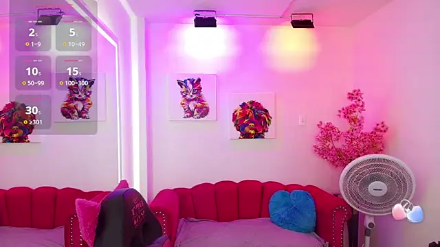 Miss dolly  online show from 13, 9, 2025