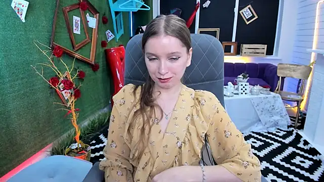 Snapshot of MayaSinabon chatting on 4, 12, 2024 MayaSinabon online show from 4, 12, 2024