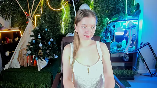 Snapshot of MayaSinabon chatting on 21, 12, 2024 MayaSinabon online show from 21, 12, 2024