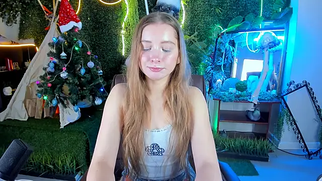 Snapshot of MayaSinabon chatting on 28, 12, 2024 MayaSinabon online show from 28, 12, 2024