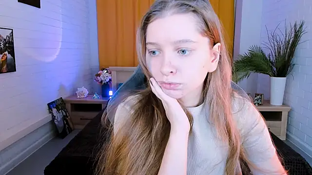 Snapshot of MayaSinabon chatting on 25, 1, 2025 MayaSinabon online show from 25, 1, 2025