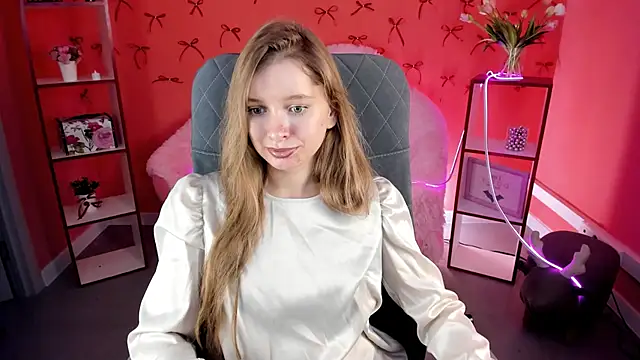 Snapshot of MayaSinabon chatting on 28, 1, 2025 MayaSinabon online show from 28, 1, 2025