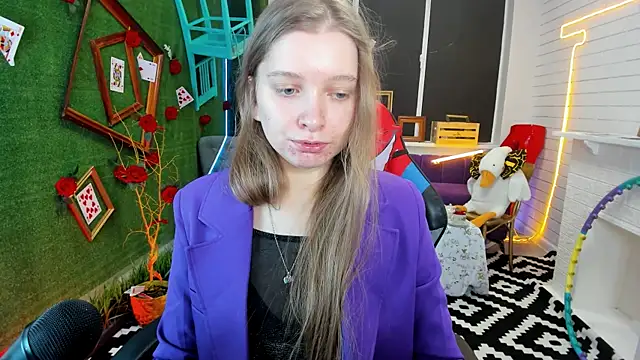 Snapshot of MayaSinabon chatting on 11, 2, 2025 MayaSinabon online show from 11, 2, 2025