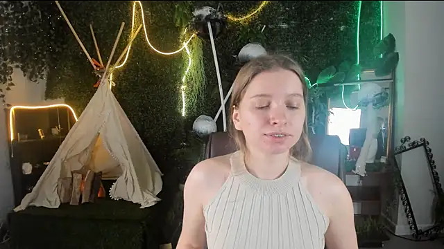 Snapshot of MayaSinabon chatting on 22, 3, 2025 MayaSinabon online show from 22, 3, 2025