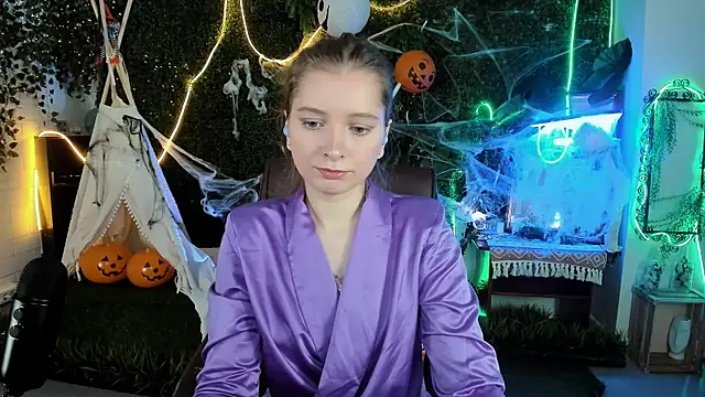 Snapshot of MayaSinabon chatting on 21, 10, 2025 MayaSinabon online show from 21, 10, 2025