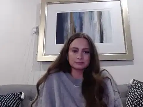 Sophie Raegan online show from 14, 2, 2025