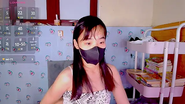 Snapshot of __Saphia__ chatting on 5, 3, 2025 Saphia online show from 5, 3, 2025