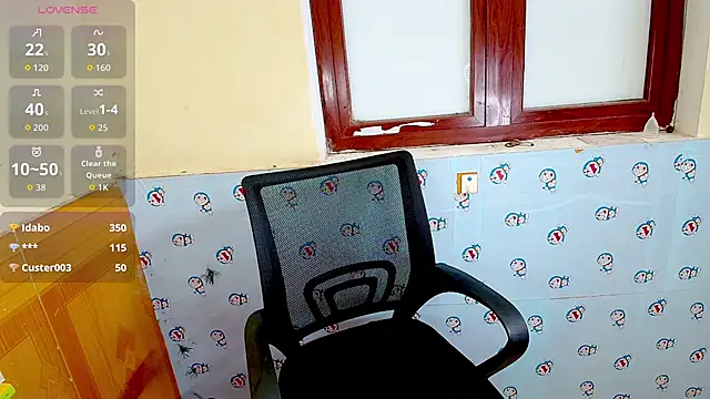 Snapshot of __Saphia__ chatting on 15, 10, 2025 Saphia online show from 15, 10, 2025