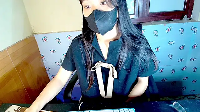 Snapshot of __Saphia__ chatting on 19, 10, 2025 Saphia online show from 19, 10, 2025