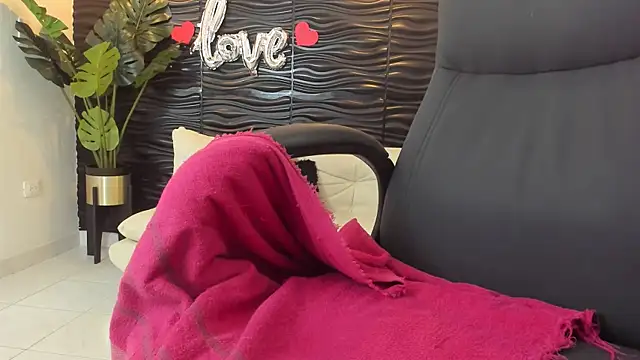 sofia 44 online show from 26, 2, 2025