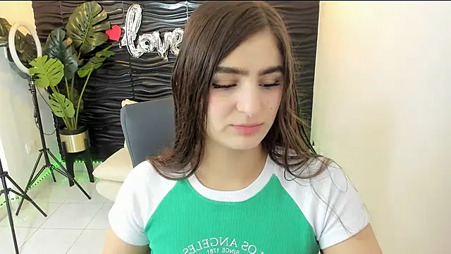 sofia 44 online show from 21, 3, 2025