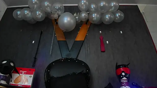 CharlotteScotte online show from 9, 1, 2025