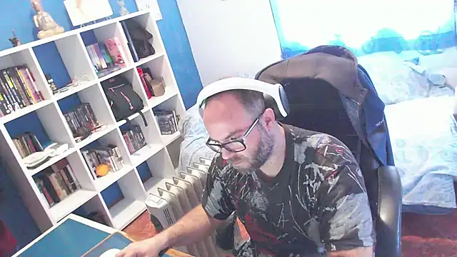 ravingr4d4 online show from 23, 2, 2026