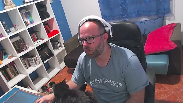 ravingr4d4 online show from 5, 6, 2026