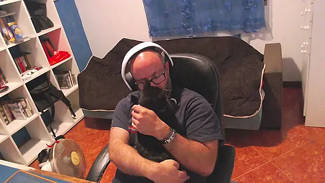 ravingr4d4 online show from 9, 6, 2026