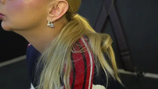 CelineConner online show from 14, 3, 2026