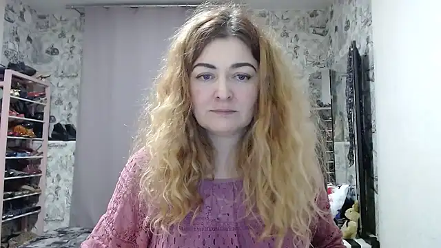 Helen1974 online show from 14, 12, 2024