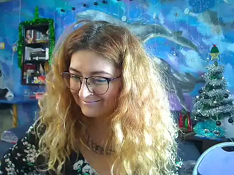 Helen1974 online show from 5, 1, 2025