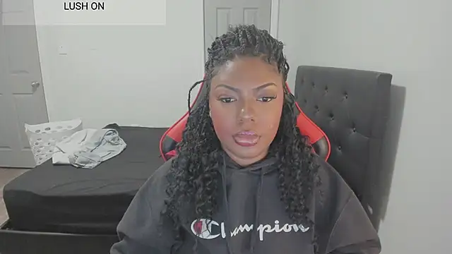 Snapshot of demi_xoxo chatting on 18, 7, 2026 demi xoxo online show from 18, 7, 2026