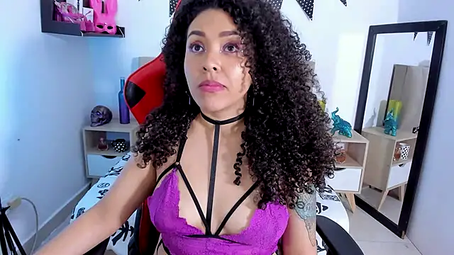 Snapshot of Zoe_Gruber chatting on 14, 12, 2024 Zoe Gruber online show from 14, 12, 2024