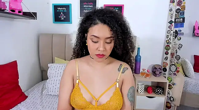 Snapshot of Zoe_Gruber chatting on 25, 1, 2025 Zoe Gruber online show from 25, 1, 2025