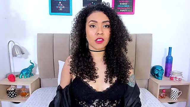 Snapshot of Zoe_Gruber chatting on 15, 3, 2025 Zoe Gruber online show from 15, 3, 2025