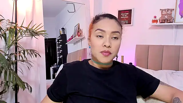 Snapshot of Zoe_Gruber chatting on 20, 11, 2025 Zoe Gruber online show from 20, 11, 2025