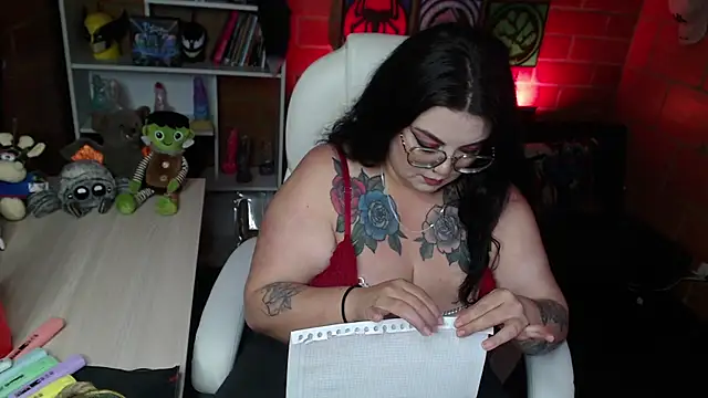 Snapshot of juliette_rd chatting on 7, 1, 2025 juliette rd online show from 7, 1, 2025