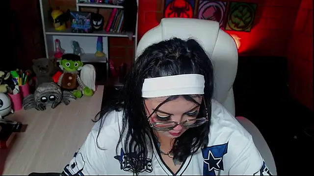 Snapshot of juliette_rd chatting on 11, 9, 2025 juliette rd online show from 11, 9, 2025