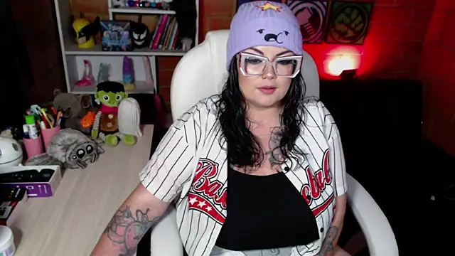 Snapshot of juliette_rd chatting on 20, 12, 2025 juliette rd online show from 20, 12, 2025