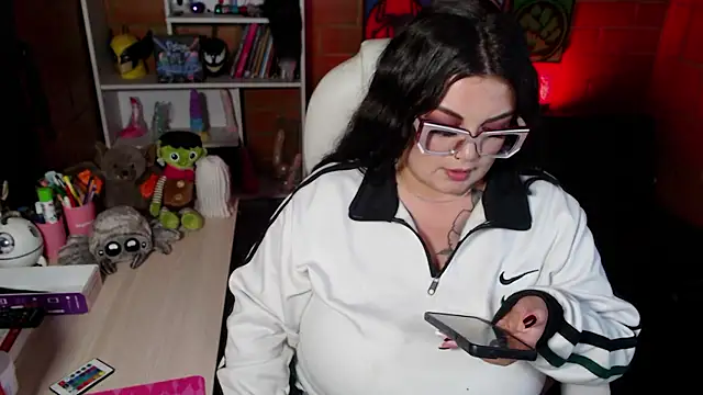 Snapshot of juliette_rd chatting on 10, 1, 2026 juliette rd online show from 10, 1, 2026